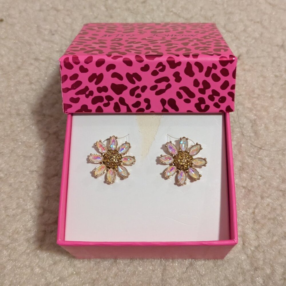 Betsey Johnson Daisy Stud Earrings